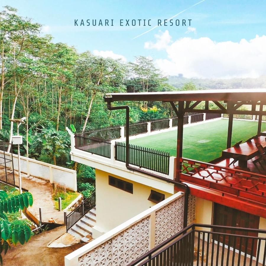 Kasuari Exotic Resort Magelang Buitenkant foto
