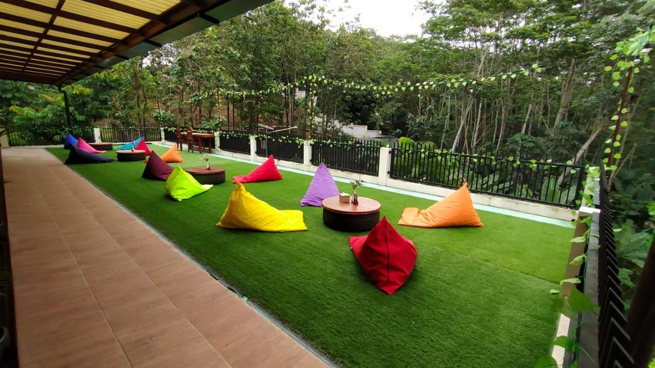 Kasuari Exotic Resort Magelang Buitenkant foto