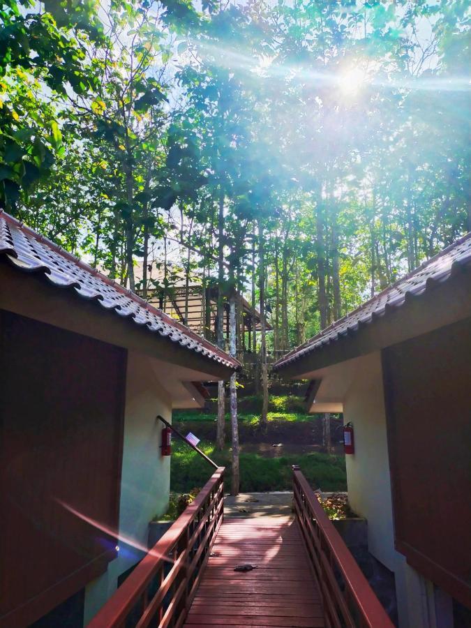 Kasuari Exotic Resort Magelang Buitenkant foto