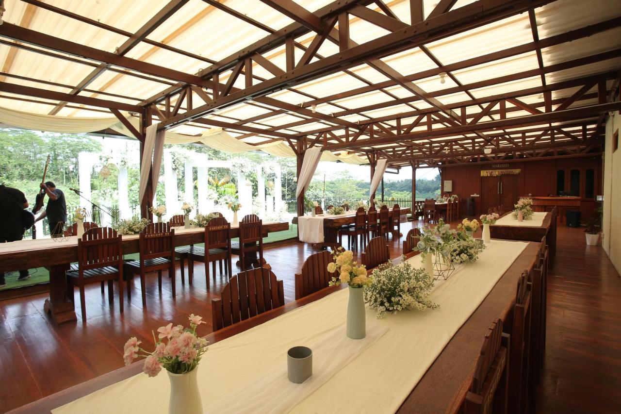 Kasuari Exotic Resort Magelang Buitenkant foto